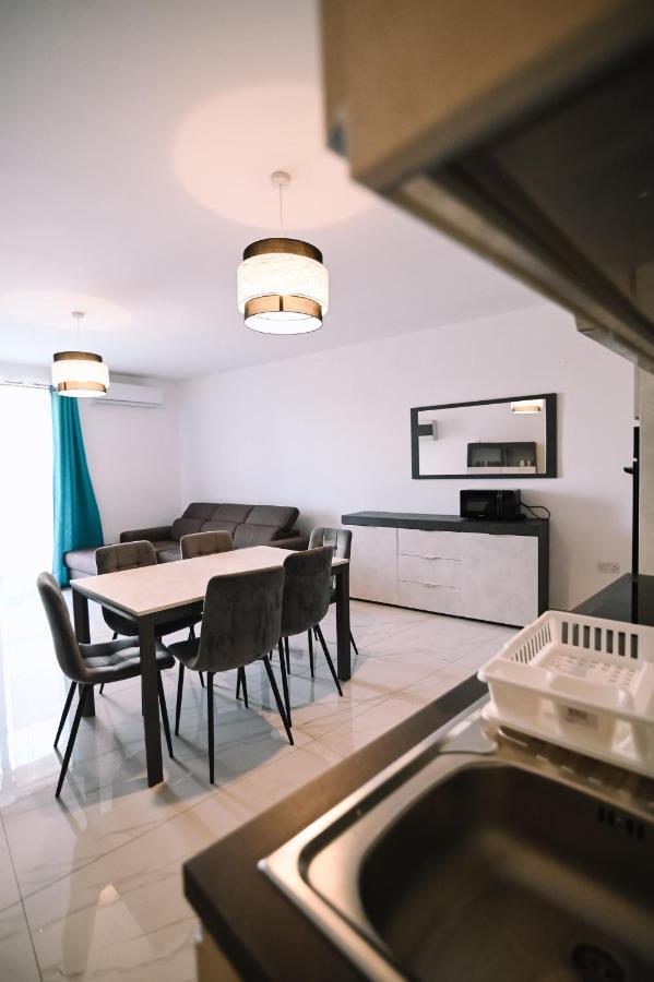 Spacious 3 Bedroom In Sliema! Luaran gambar